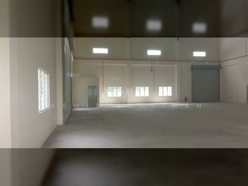 Detached Factory for Rent in Rawang (Selangor) - Yasmin Sulaiman - Interior - PropertyGuru.com.my