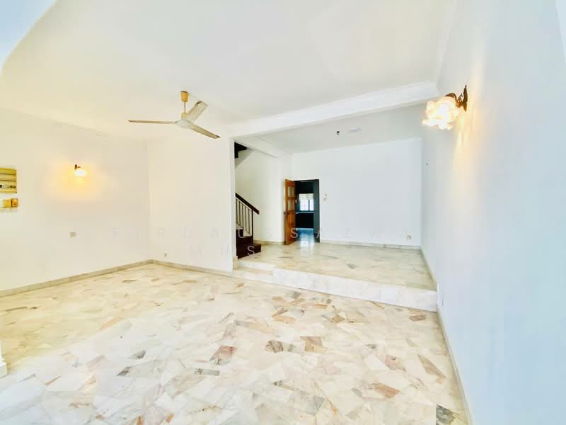 2-storey Terraced House for Sale in Taman Bukit Maluri (Kepong) - Firdaussazwan Mustafa - Living Room - PropertyGuru.com.my