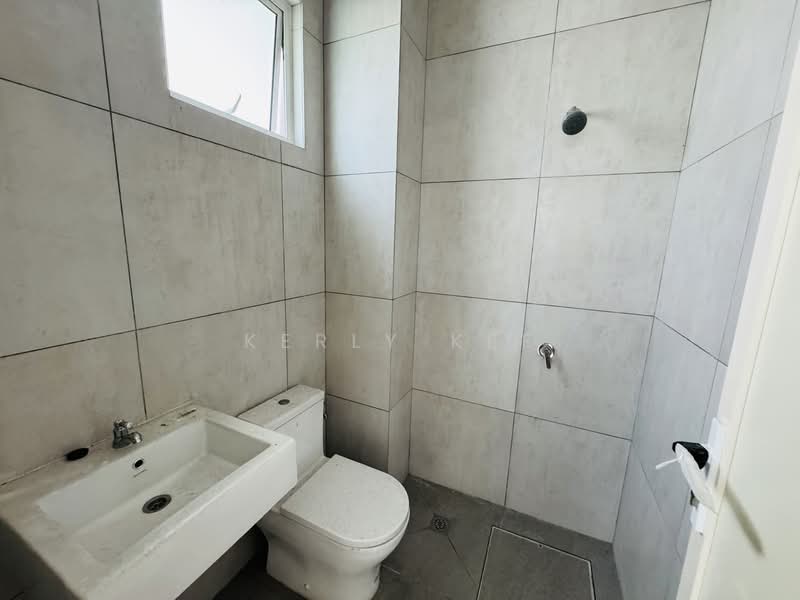 Rumah Teres 3 Tingkat untuk Dijual di Butterworth (Penang) - Kerly Kee - Bathroom - PropertyGuru.com.my