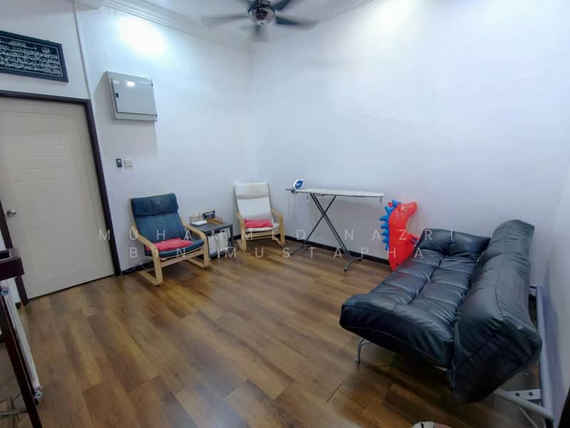 Rumah Teres 2.5 Tingkat untuk Dijual di Ampang (Selangor) - Muhammed Nazri bin Mustapha - Living Room - PropertyGuru.com.my