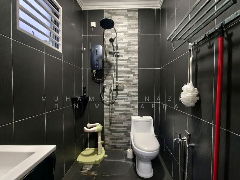 Rumah Teres 2.5 Tingkat untuk Dijual di Ampang (Selangor) - Muhammed Nazri bin Mustapha - Bathroom - PropertyGuru.com.my