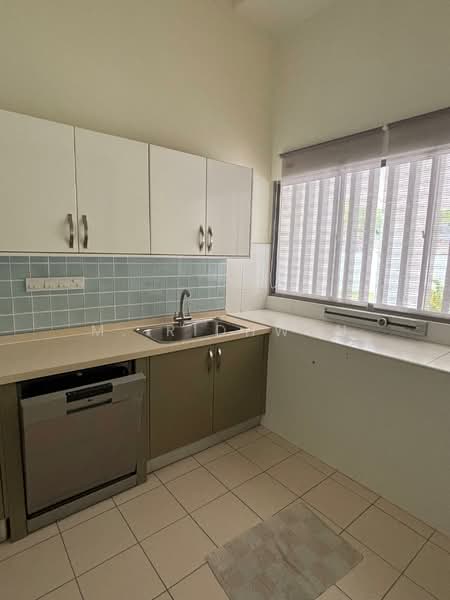 3-storey Terraced House for Sale in Cyberjaya (Selangor) - M. Ridhwan - Kitchen - PropertyGuru.com.my