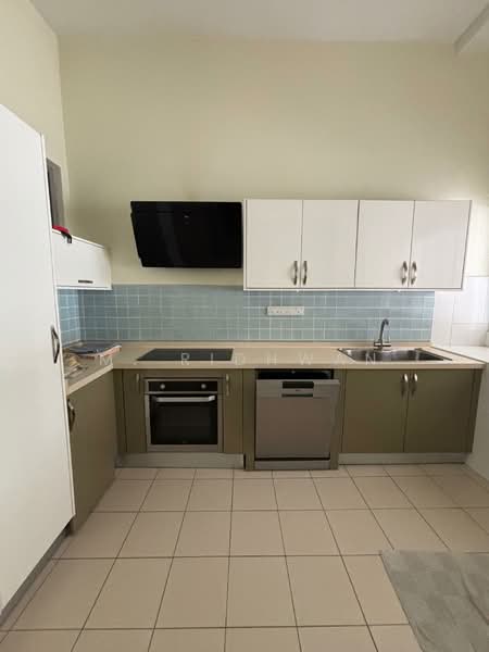 3-storey Terraced House for Sale in Cyberjaya (Selangor) - M. Ridhwan - Kitchen - PropertyGuru.com.my