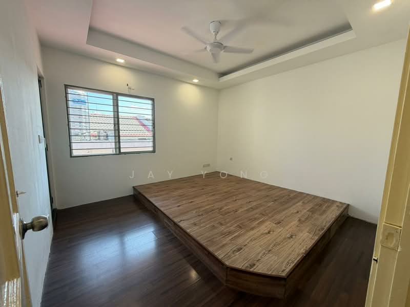 2-storey Terraced House for Sale in Bandar Menjalara (Kuala Lumpur) - Jay Yong - Bedroom - PropertyGuru.com.my