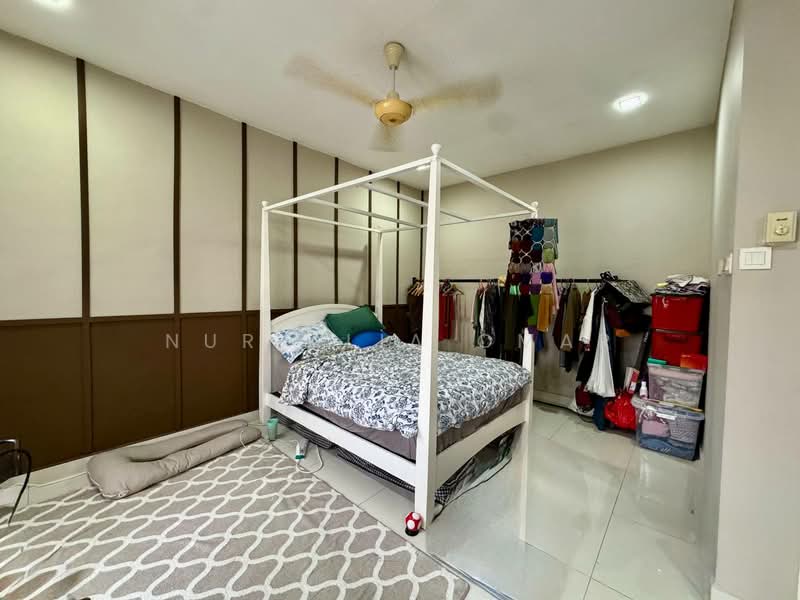 Rumah Teres 2 Tingkat untuk Dijual di Shah Alam (Selangor) - Nur Alia Omar - Bedroom - PropertyGuru.com.my