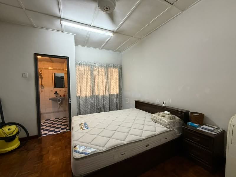 Rumah Teres 2 Tingkat untuk Dijual di SS 21, Damansara Utama (Petaling Jaya) - Desmond Tan - Bedroom - PropertyGuru.com.my