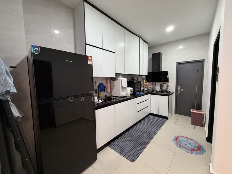 Rumah Teres 2 Tingkat untuk Dijual di Bandar Seri Alam (Masai) - Caleb Yeo - Kitchen - PropertyGuru.com.my