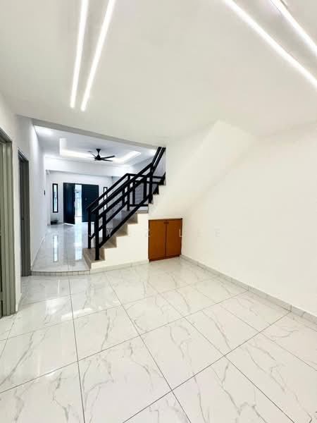 Rumah Teres 1.5 Tingkat untuk Dijual di Taman Rinting (Masai) - Jyez Lee - Interior - PropertyGuru.com.my