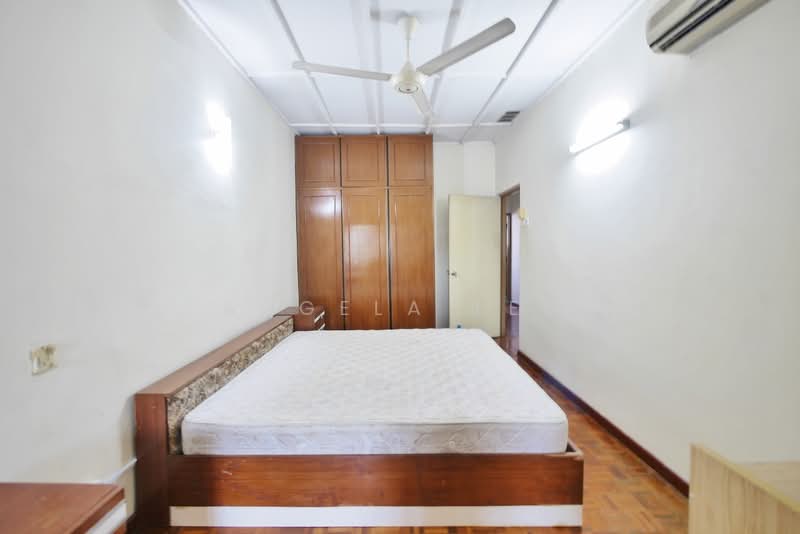 2-storey Terraced House for Sale in Bukit Bandaraya (Bangsar) - Angela Lee - Bedroom - PropertyGuru.com.my
