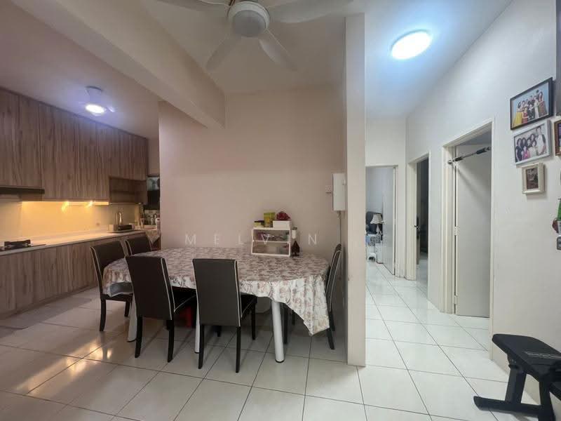Apartment for Sale at Green Suria @ Bandar Tun Hussein Onn - Melvin . - Dining Room - PropertyGuru.com.my