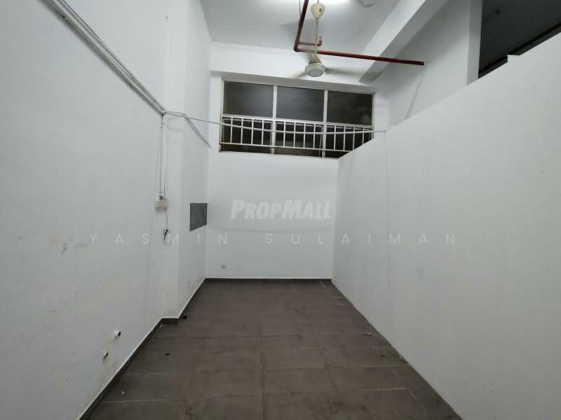 Shop for Sale in Jenjarom (Selangor) - Yasmin Sulaiman - Interior - PropertyGuru.com.my