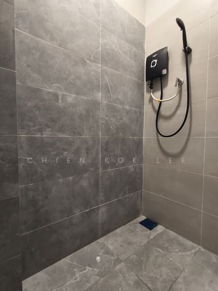 Kondominium untuk Disewa di The Vistana - Chien Kok Lee - Bathroom - PropertyGuru.com.my
