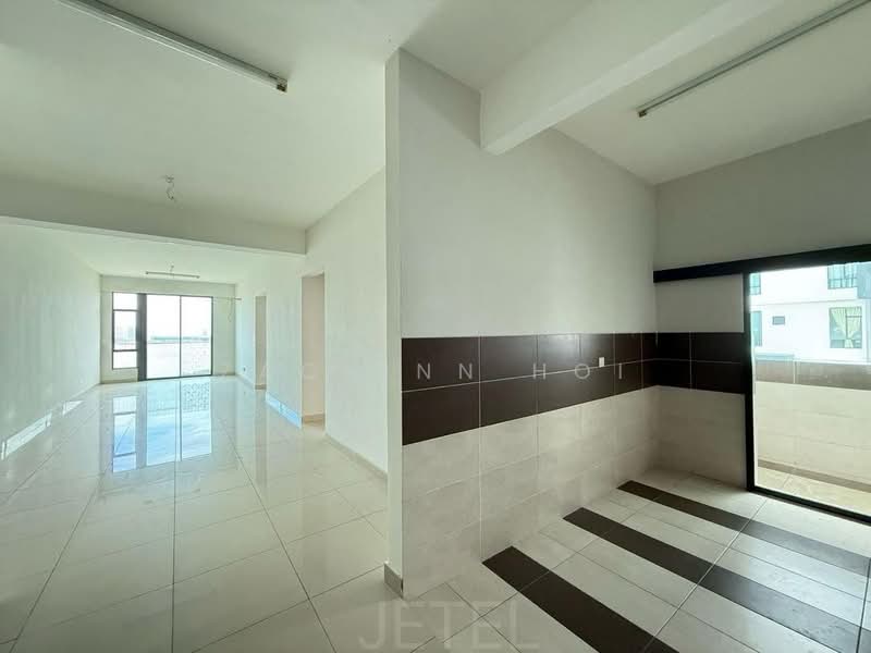 Service Residence for Sale at Maple Residences @ Bandar Bestari Klang - Zackinn Hoi - PropertyGuru.com.my