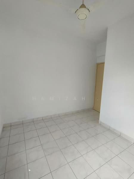 Untuk Disewa - Pangsapuri Mawar