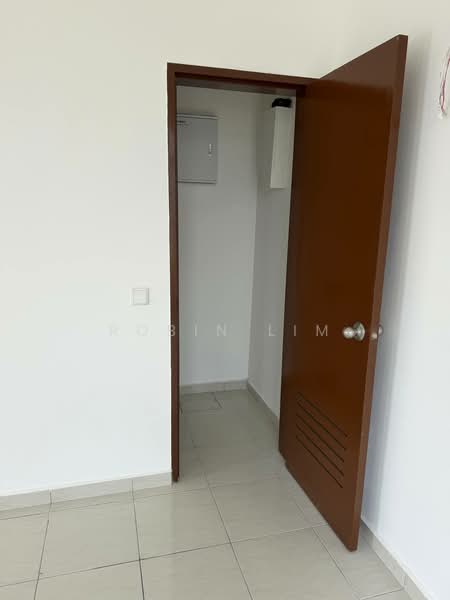 Service Residence for Sale at ARC @ Austin Hills - Robin Lim - Interior - PropertyGuru.com.my
