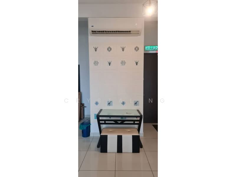 Soho untuk Dijual di Kampung Berembang (Ampang) - Crystal Ng - Entrance - PropertyGuru.com.my