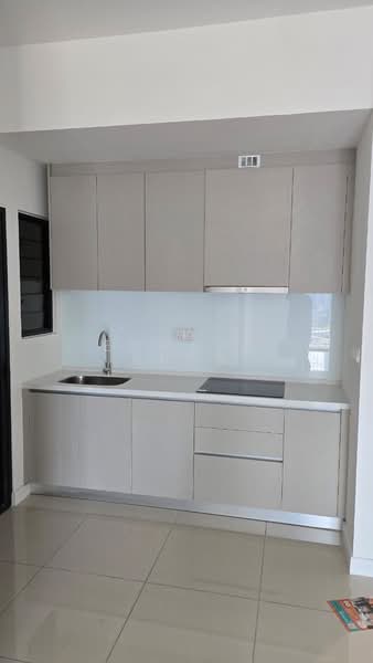 Kondominium untuk Dijual di Skyline KL - Edward Khor - Kitchen - PropertyGuru.com.my