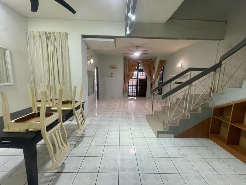 Untuk Dijual - Seksyen 4