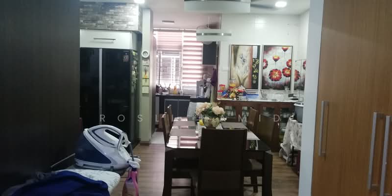 Rumah Teres untuk Dijual di Taman Jelok Impian (Kajang) - Rosli Hamid - Kitchen - PropertyGuru.com.my