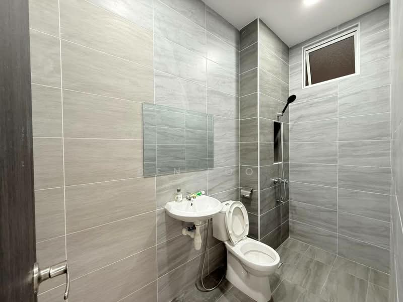 Rumah Kluster untuk Disewa di Skudai (Johor) - Ben Foo - Bathroom - PropertyGuru.com.my