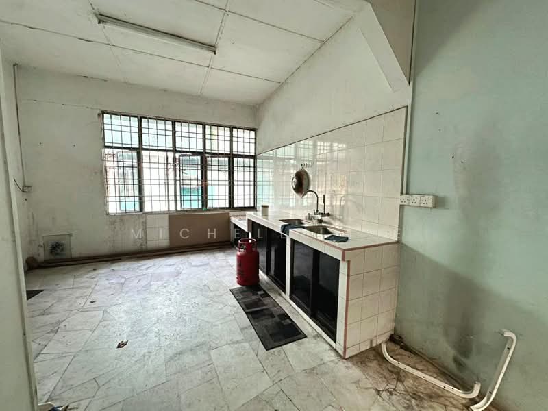 Shop / Office for Rent in Taman Klang Utama (Kapar) - Michelle Tee - Kitchen - PropertyGuru.com.my