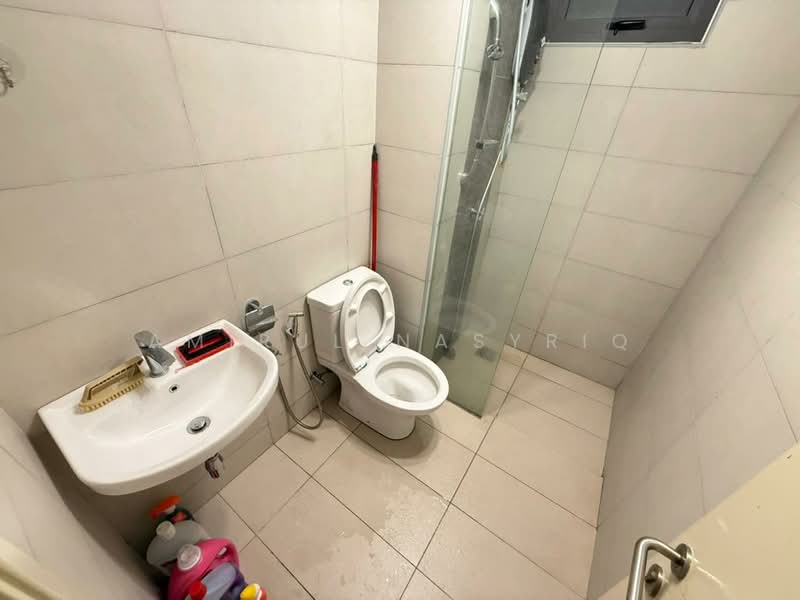 Servis Apartment untuk Disewa di Sfera Residency - Amirul Nasyriq - Bathroom - PropertyGuru.com.my