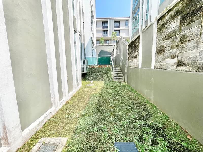 Bungalow for Sale in Ulu Kelang (Selangor) - Azmi . - PropertyGuru.com.my