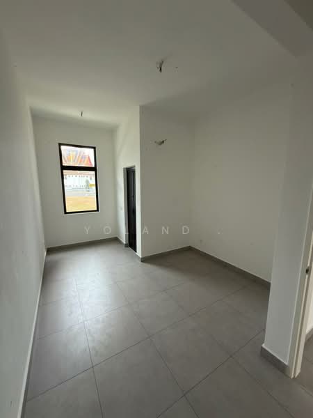 2-storey Terraced House for Sale in Taman Mount Austin (Tebrau) - Yoland . - Interior - PropertyGuru.com.my