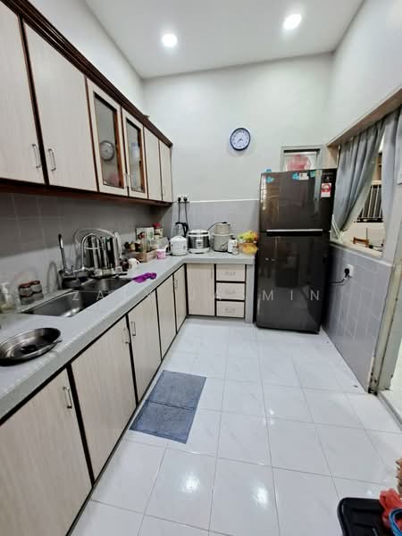 Rumah Teres 2.5 Tingkat untuk Dijual di Ampang (Selangor) - Zaty Jasmin - Kitchen - PropertyGuru.com.my