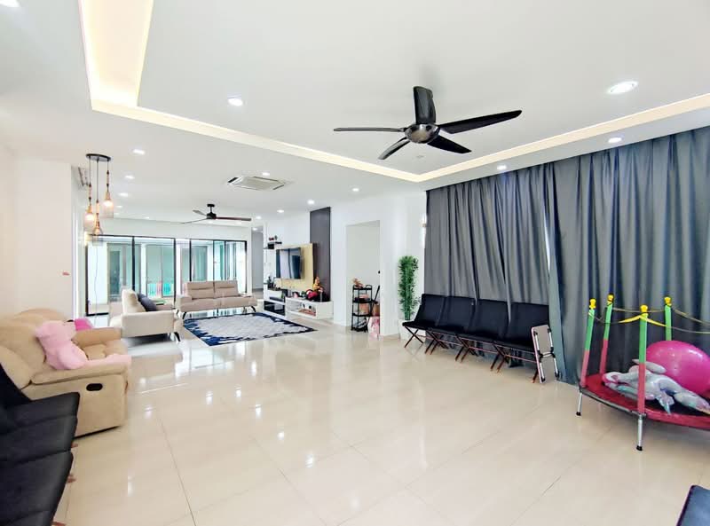 Bungalow for Sale in Country Heights (Kajang) - Hamizah . - PropertyGuru.com.my