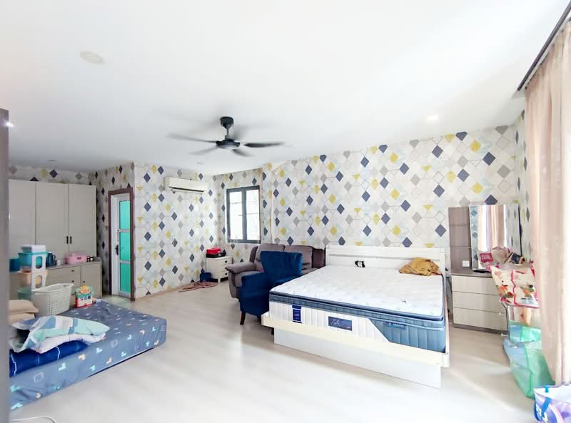 Bungalow for Sale in Country Heights (Kajang) - Hamizah . - PropertyGuru.com.my