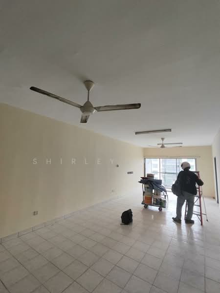 Pangsapuri untuk Dijual di Bistari Impian Apartment - Shirley Pang - Living Room - PropertyGuru.com.my