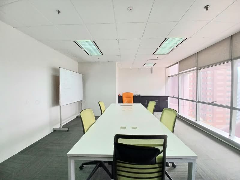Office for Rent in KL City Centre (Kuala Lumpur) - Johnson Ja Jet Lai - Meeting Room - PropertyGuru.com.my