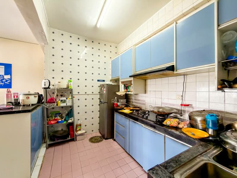 Pangsapuri untuk Dijual di Pangsapuri Sri Angkasa - Amzar Faiz - Kitchen - PropertyGuru.com.my