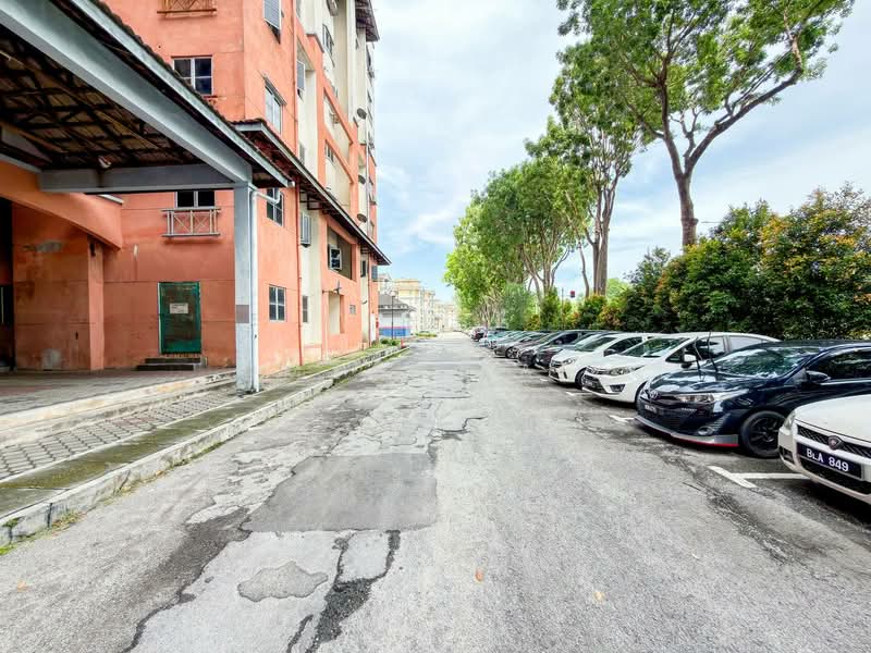 Pangsapuri untuk Dijual di Pangsapuri Sri Angkasa - Amzar Faiz - Exterior - PropertyGuru.com.my