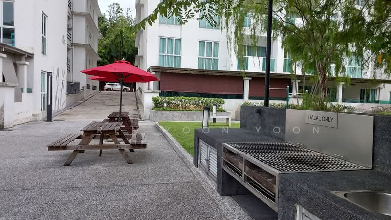 Kondominium untuk Dijual di Subang Parkhomes - Karen Yoon Yoon - Exterior - PropertyGuru.com.my