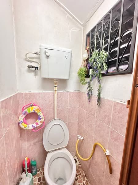 Rumah Teres 2 Tingkat untuk Dijual di Taman Seraya (Ampang) - Fauzan bin Sahrom - Bathroom - PropertyGuru.com.my
