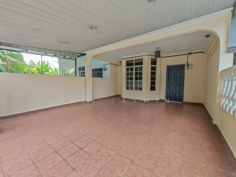 2-storey Terraced House for Sale in Bandar Bukit Puchong (Puchong) - Zaty Jasmin - Exterior - PropertyGuru.com.my