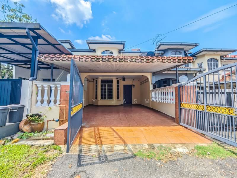 2-storey Terraced House for Sale in Bandar Bukit Puchong (Puchong) - Zaty Jasmin - Exterior - PropertyGuru.com.my