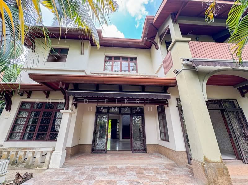 Bungalow House for Sale in Putrajaya (Putrajaya) - Ahmad Fikri Amer Hamzah - Exterior - PropertyGuru.com.my