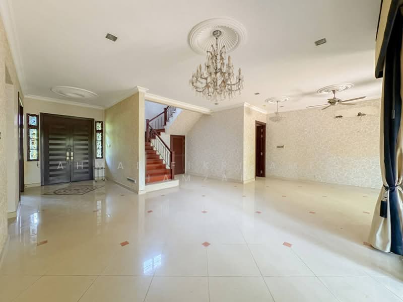 Bungalow House for Sale in Putrajaya (Putrajaya) - Ahmad Fikri Amer Hamzah - Entrance - PropertyGuru.com.my