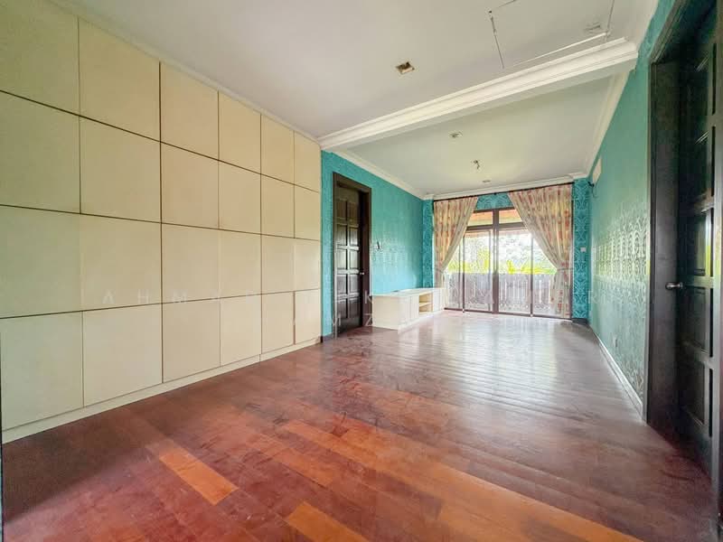 Bungalow House for Sale in Putrajaya (Putrajaya) - Ahmad Fikri Amer Hamzah - Living Room - PropertyGuru.com.my