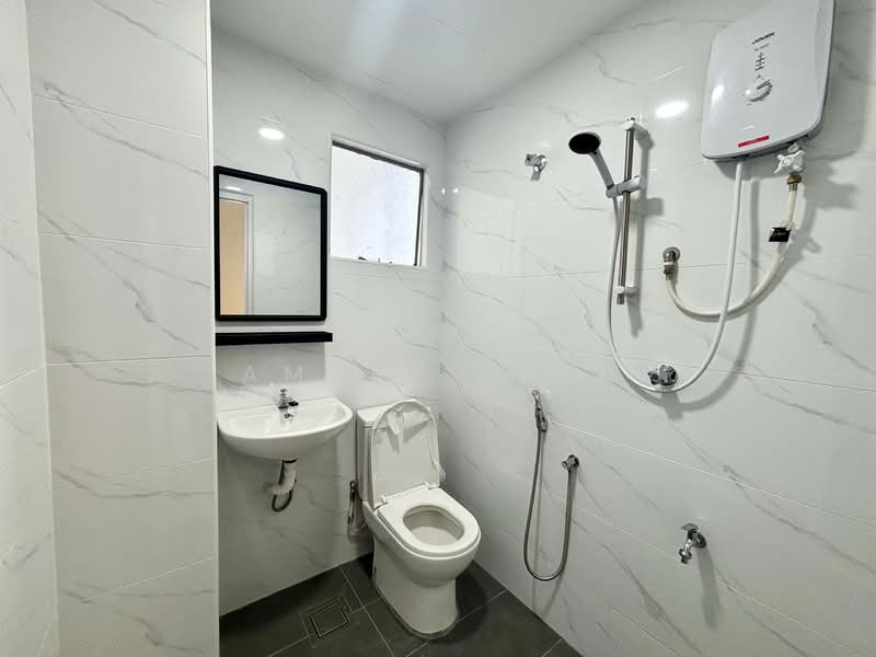Condominium for Sale at Subang Ville Aman Luxury Condominiums - Amzar Faiz - Bathroom - PropertyGuru.com.my