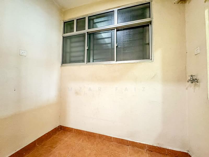 Service Residence for Sale at OUG Parklane - Amzar Faiz - Interior - PropertyGuru.com.my