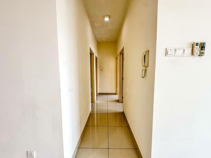 Service Residence for Sale at OUG Parklane - Amzar Faiz - Corridor - PropertyGuru.com.my