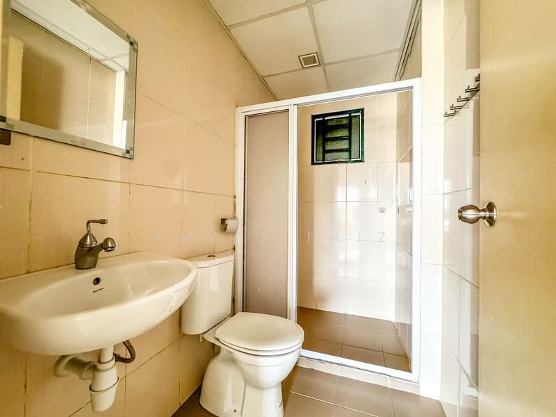 Service Residence for Sale at OUG Parklane - Amzar Faiz - Bathroom - PropertyGuru.com.my