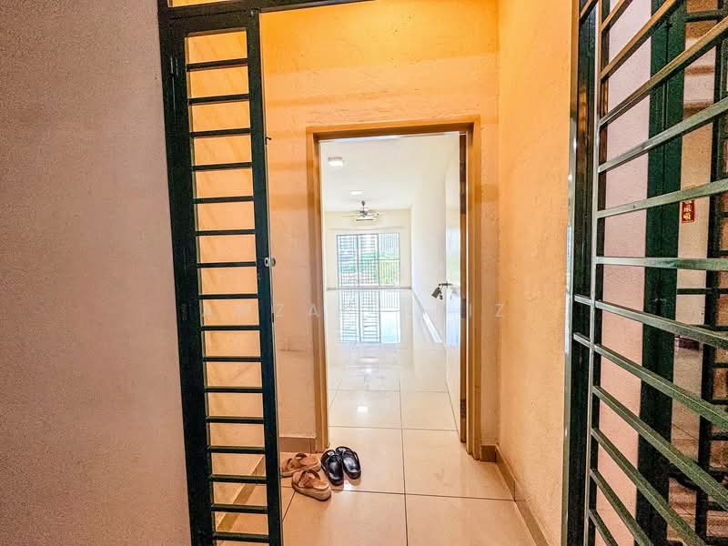 Service Residence for Sale at OUG Parklane - Amzar Faiz - Entrance - PropertyGuru.com.my