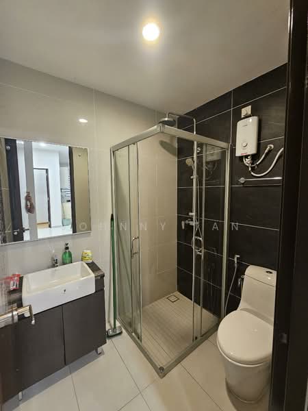 Kondominium untuk Disewa di Kings Bay @ Country Garden Danga Bay - Johnny Tan - PropertyGuru.com.my