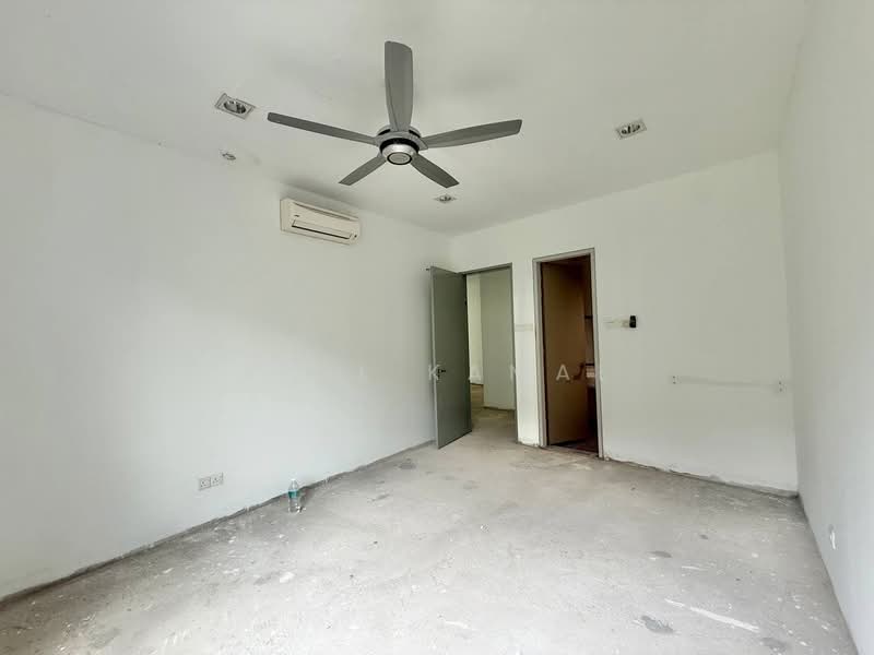 Semi-Detached House for Sale in Bandar Kinrara (Selangor) - Aqil Kamal - PropertyGuru.com.my