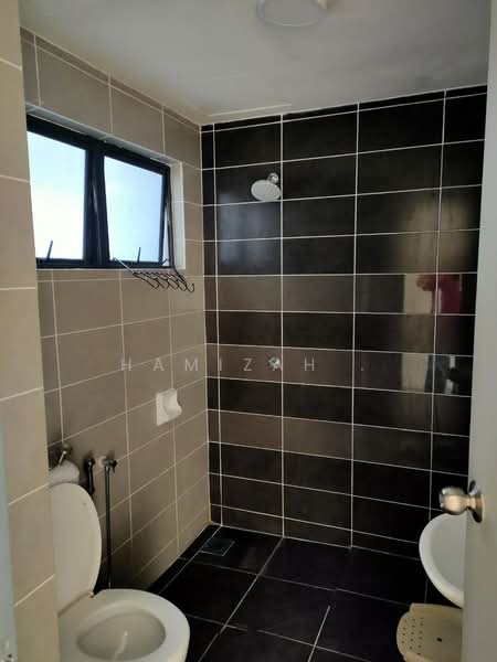 Condominium for Rent at 1 Harmonis - Hamizah . - PropertyGuru.com.my